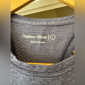 OUTDOOR VOICES mesh tank in blue